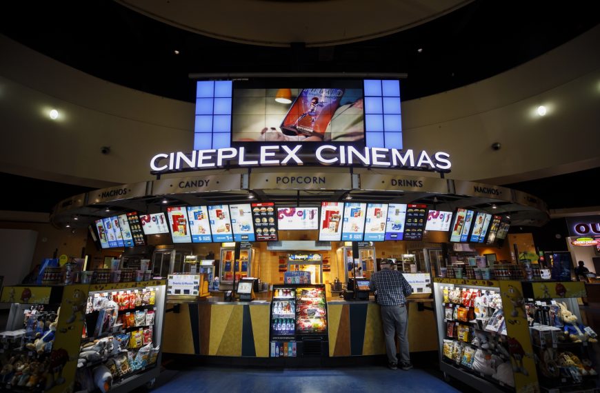 در اینجا با فیلم های 2.99 دلاری در سینماهای Cineplex در سراسر کانادا در ماه مارس آشنا شوید