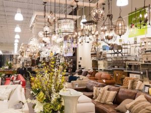 فروشگاه‌ های ارزان کانادا برای خریدهای اقتصادی