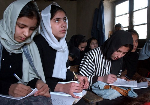 دختران افغانستان باز هم از حق تحصیل محروم شدند