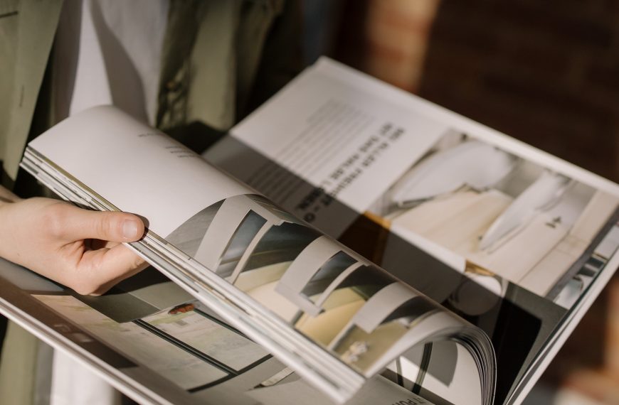 Salam Vancouver Magazine (Issue 255)