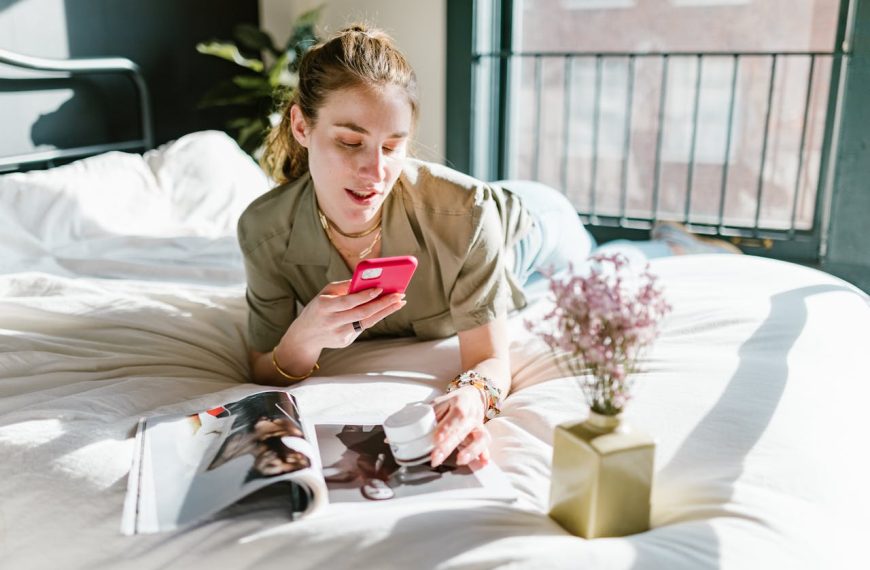 Salam Vancouver Magazine (Issue 353)